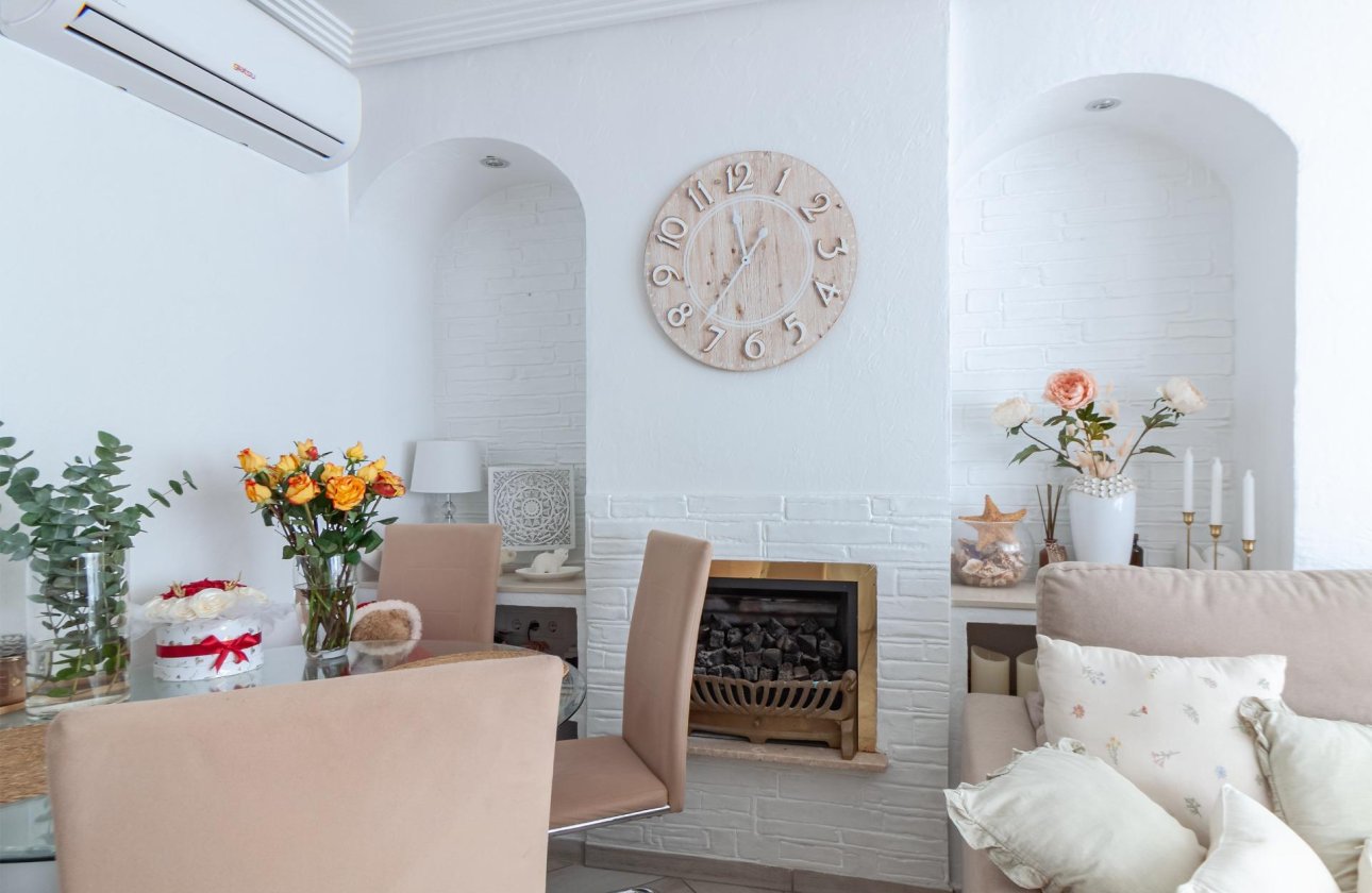 Revente - Villa -
Orihuela Costa - Los Almendros-la Florida