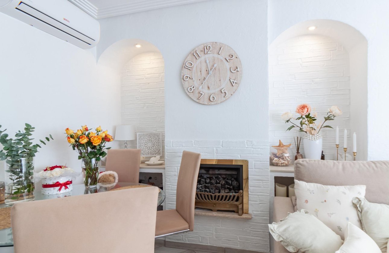 Revente - Villa -
Orihuela Costa - Los Almendros-la Florida