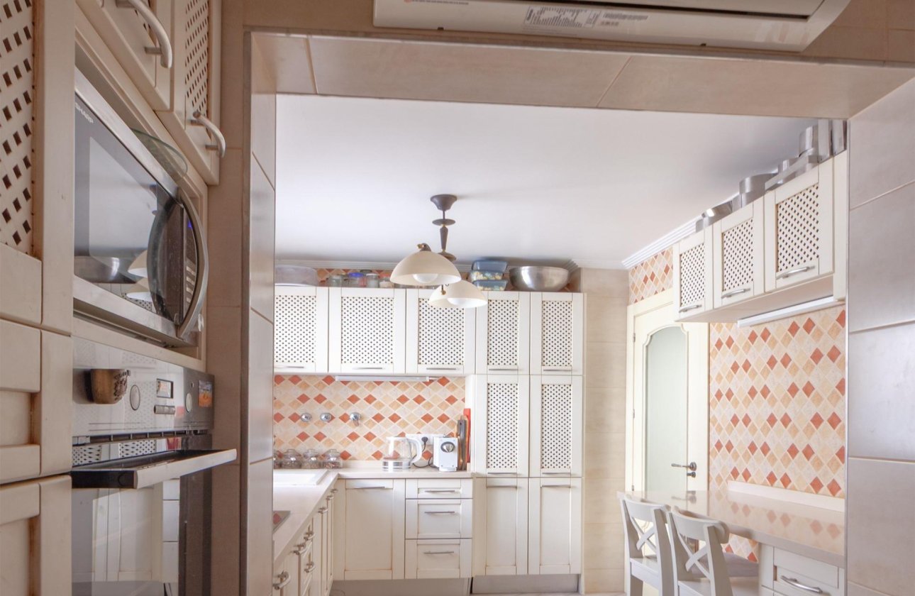 Revente - Villa -
Orihuela Costa - Los Almendros-la Florida