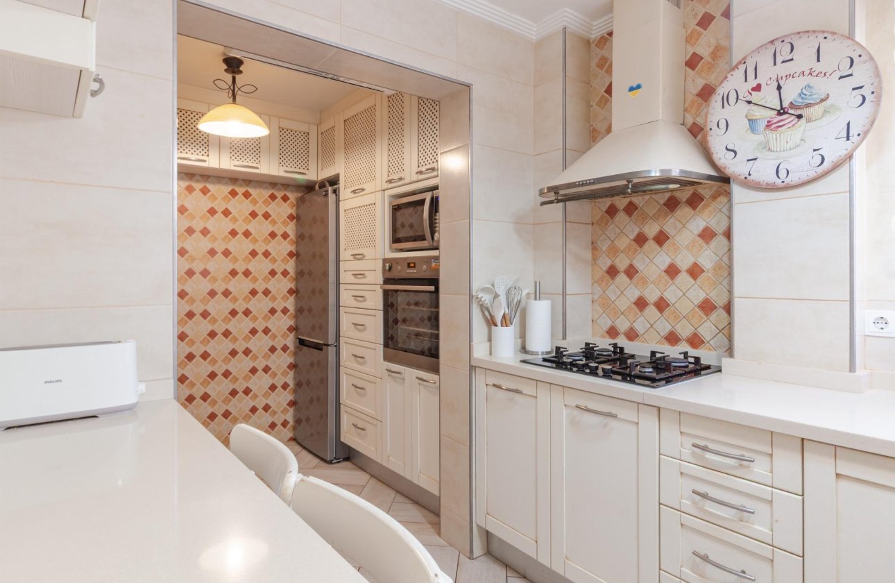 Revente - Villa -
Orihuela Costa - Los Almendros-la Florida