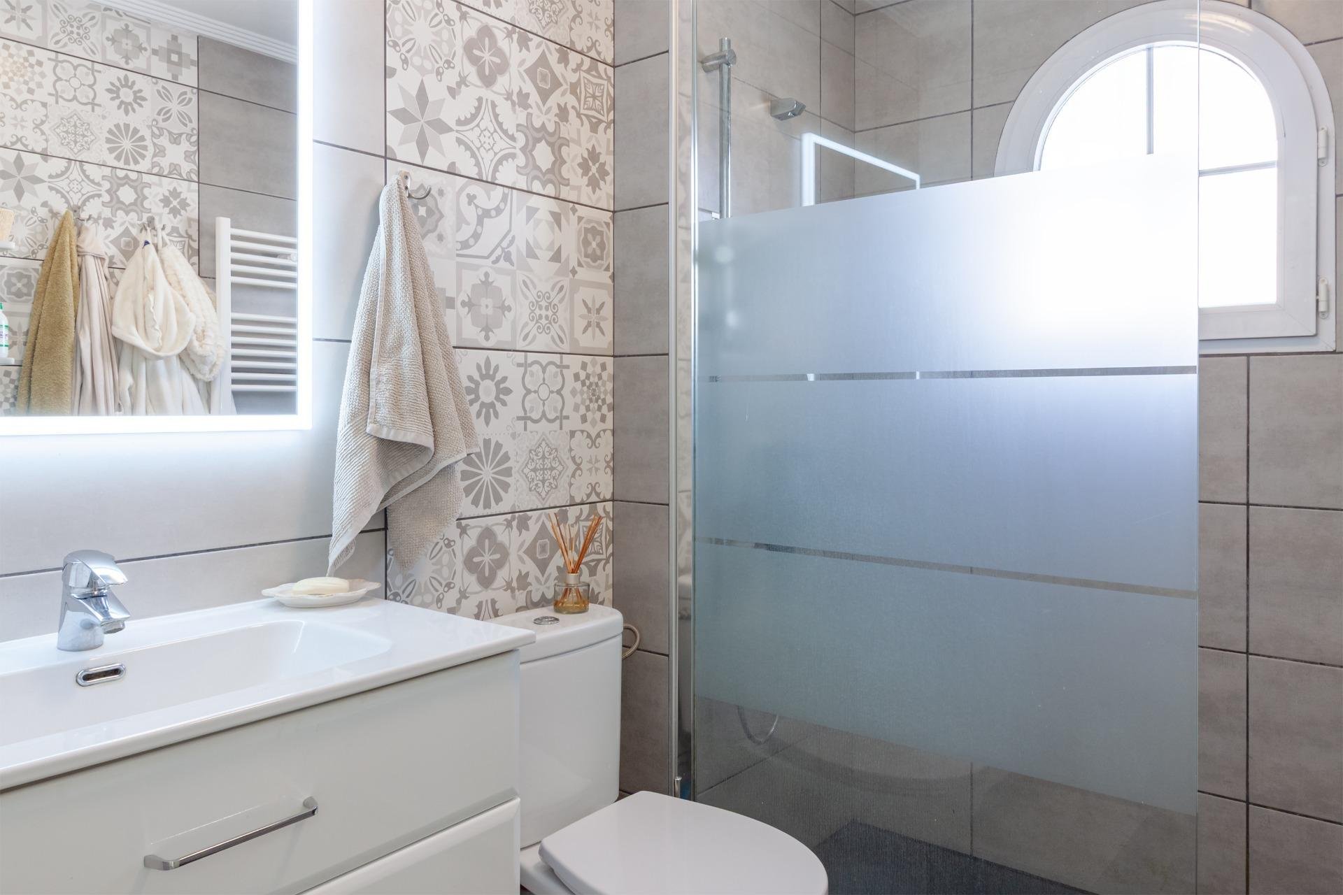 Revente - Villa -
Orihuela Costa - Los Almendros-la Florida