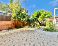 Revente - Villa -
Orihuela Costa - Los Almendros-la Florida