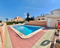 Revente - Villa -
Orihuela Costa - Los Almendros-la Florida