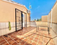 Revente - Villa -
Orihuela Costa - Los Almendros-la Florida