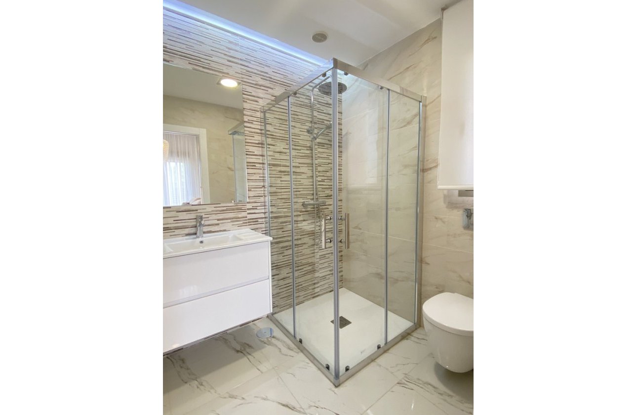 Revente - Villa -
Orihuela Costa - PAU 26