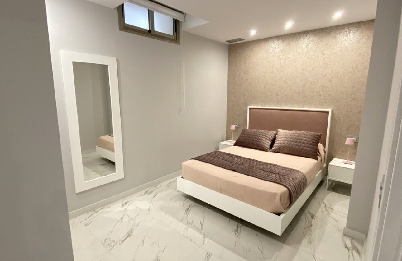 Revente - Villa -
Orihuela Costa - PAU 26