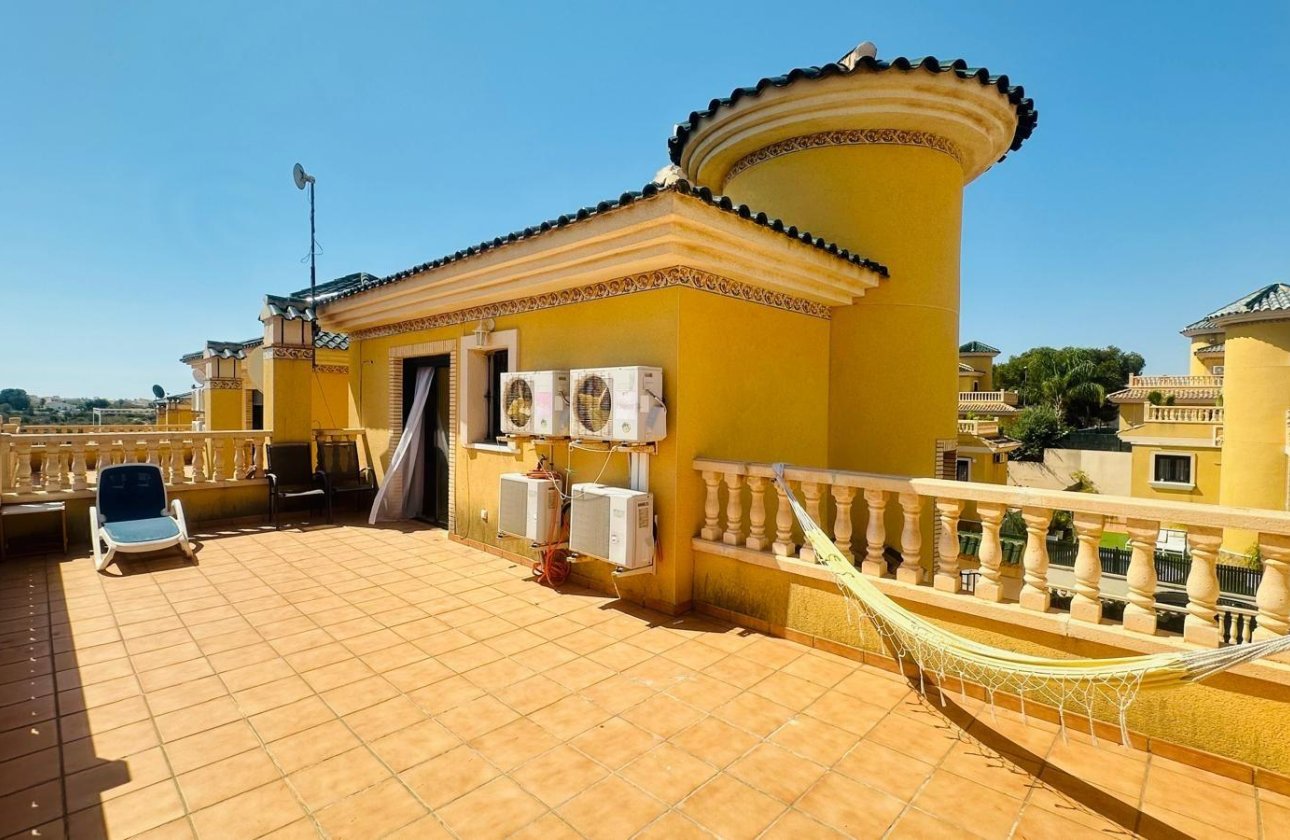 Revente - Villa -
Orihuela Costa - PAU 8