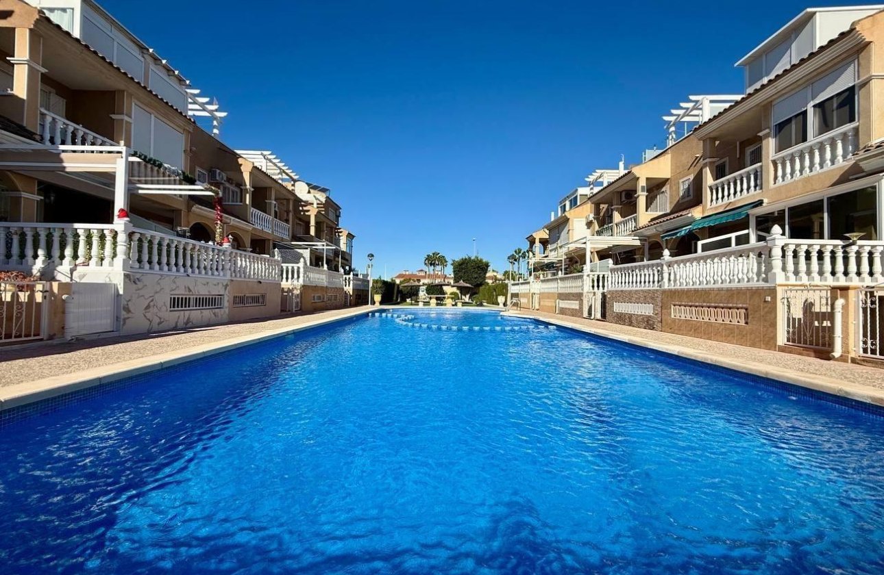 Revente - Villa -
Orihuela Costa - Playa Flamenca