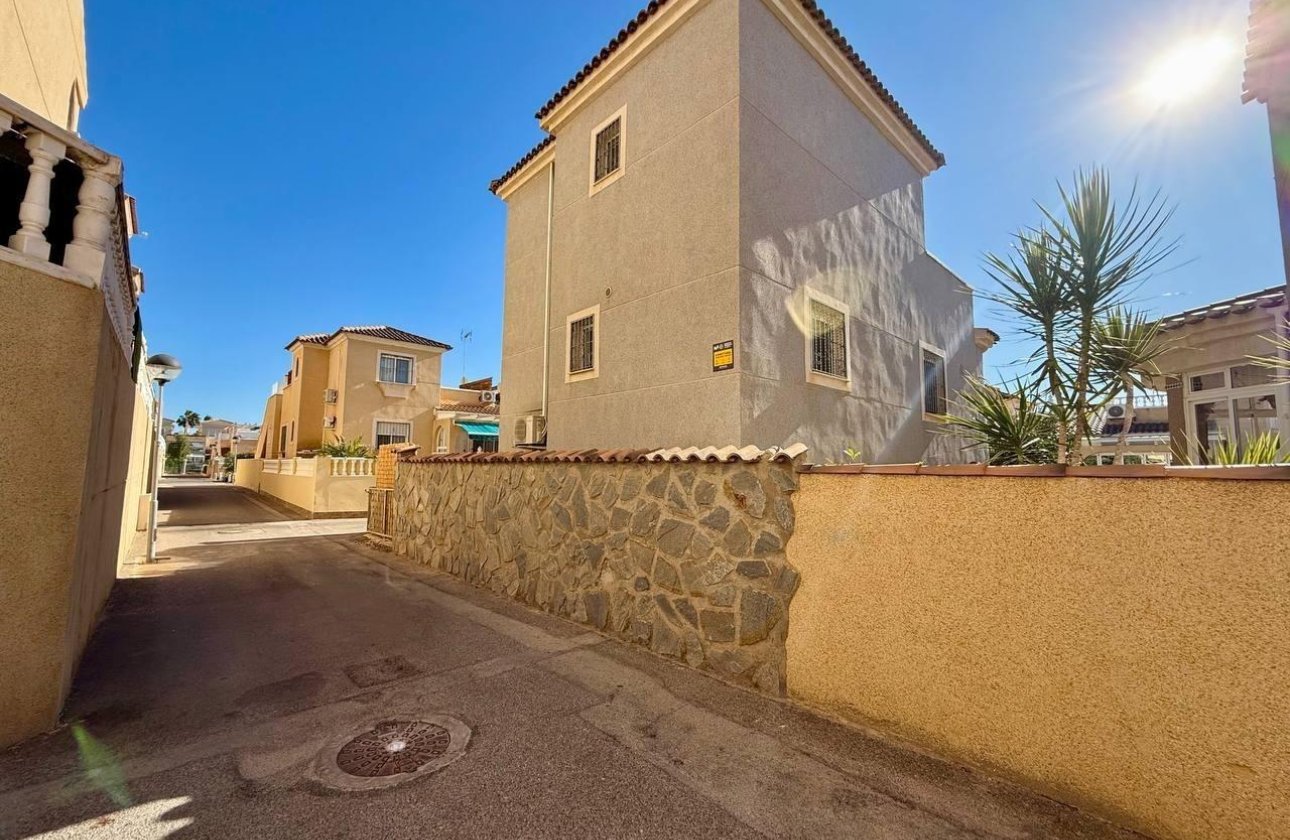 Revente - Villa -
Orihuela Costa - Playa Flamenca