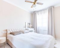 Revente - Villa -
Orihuela Costa - Punta Prima