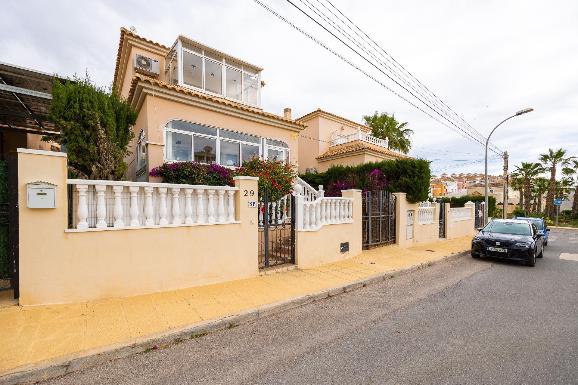 Revente - Villa -
Orihuela Costa - Villamartín-las Filipinas