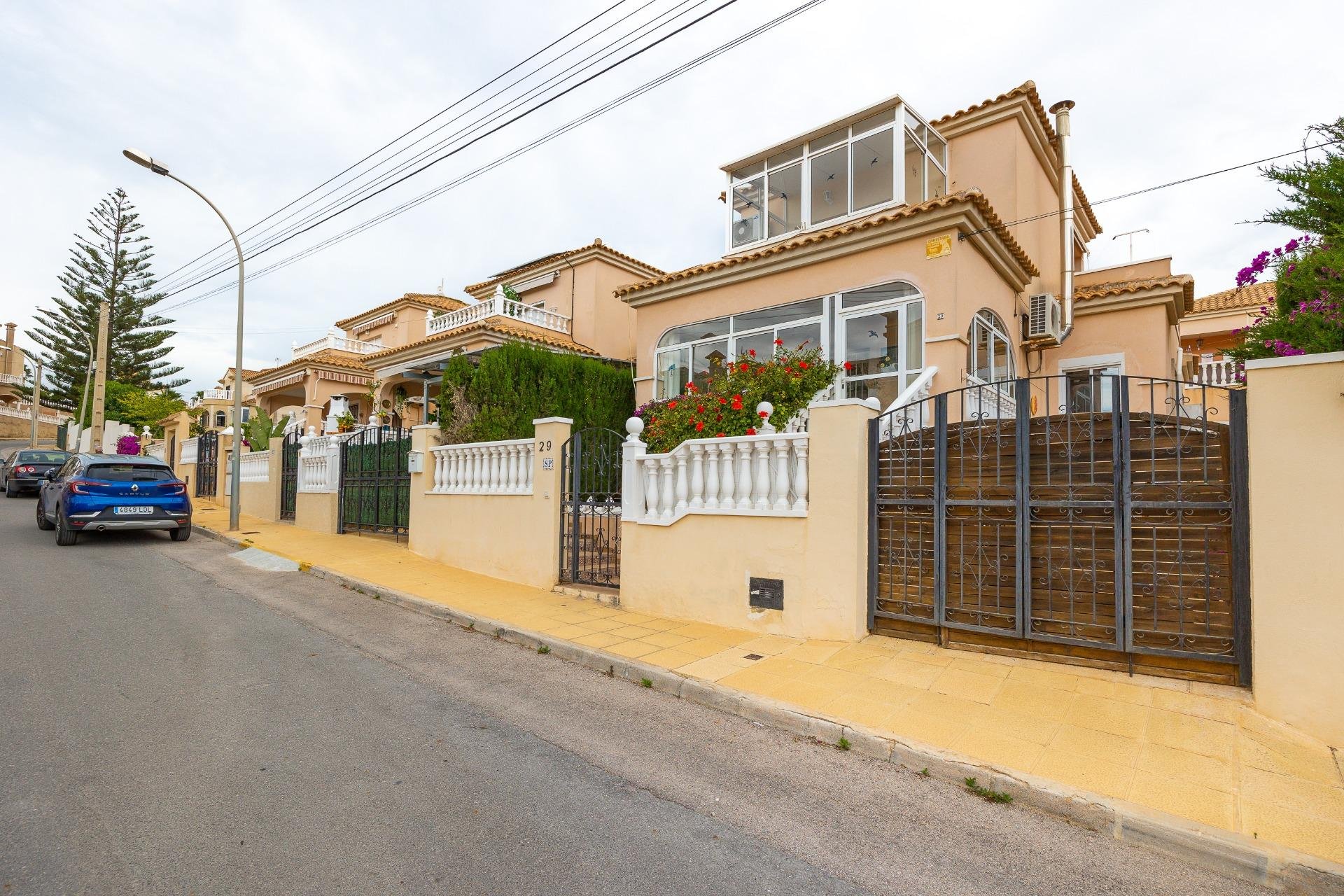 Revente - Villa -
Orihuela Costa - Villamartín-las Filipinas