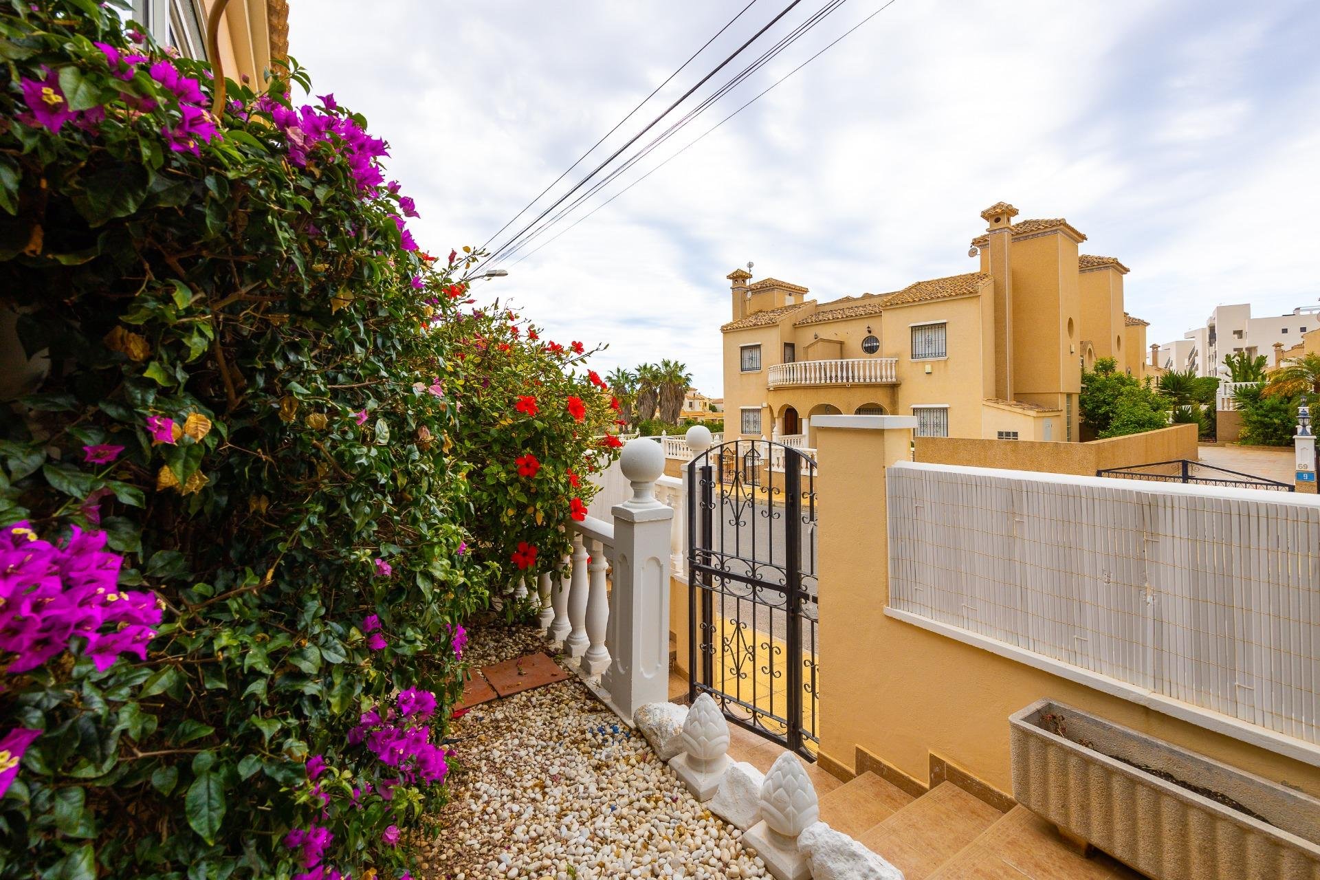 Revente - Villa -
Orihuela Costa - Villamartín-las Filipinas