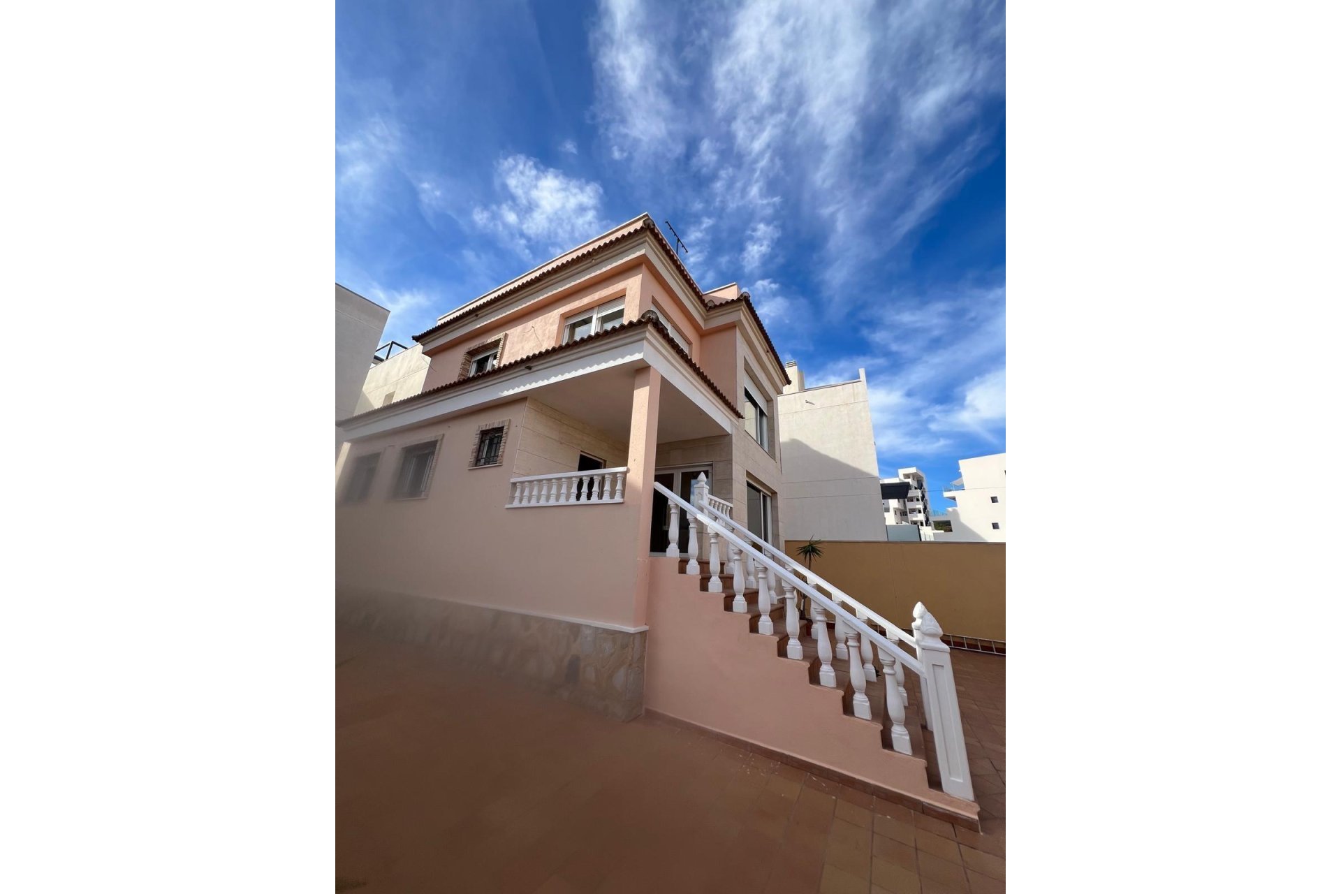 Revente - Villa -
Orihuela Costa - Villamartín-las Filipinas