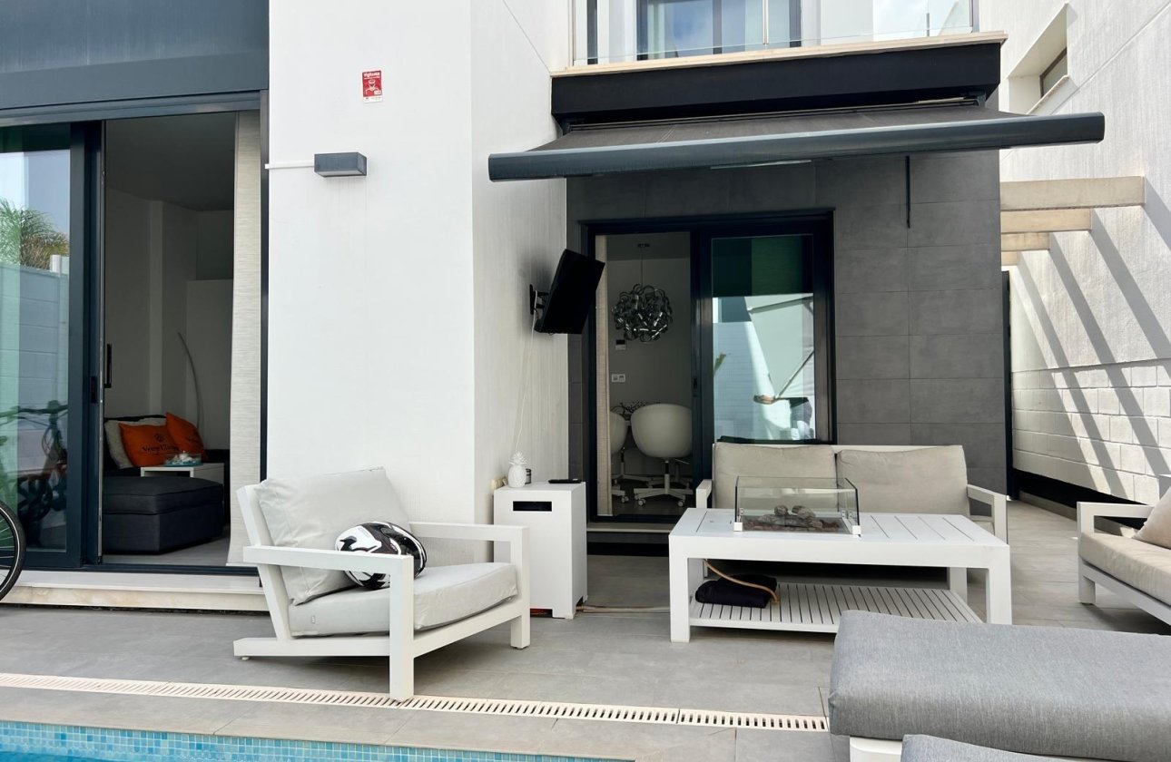 Revente - Villa -
Orihuela Costa - Villamartín-las Filipinas