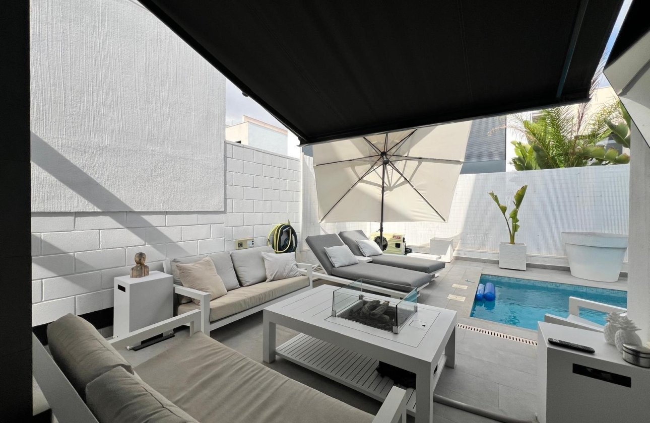 Revente - Villa -
Orihuela Costa - Villamartín-las Filipinas