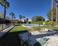 Revente - Villa -
Orihuela Costa - Villamartín