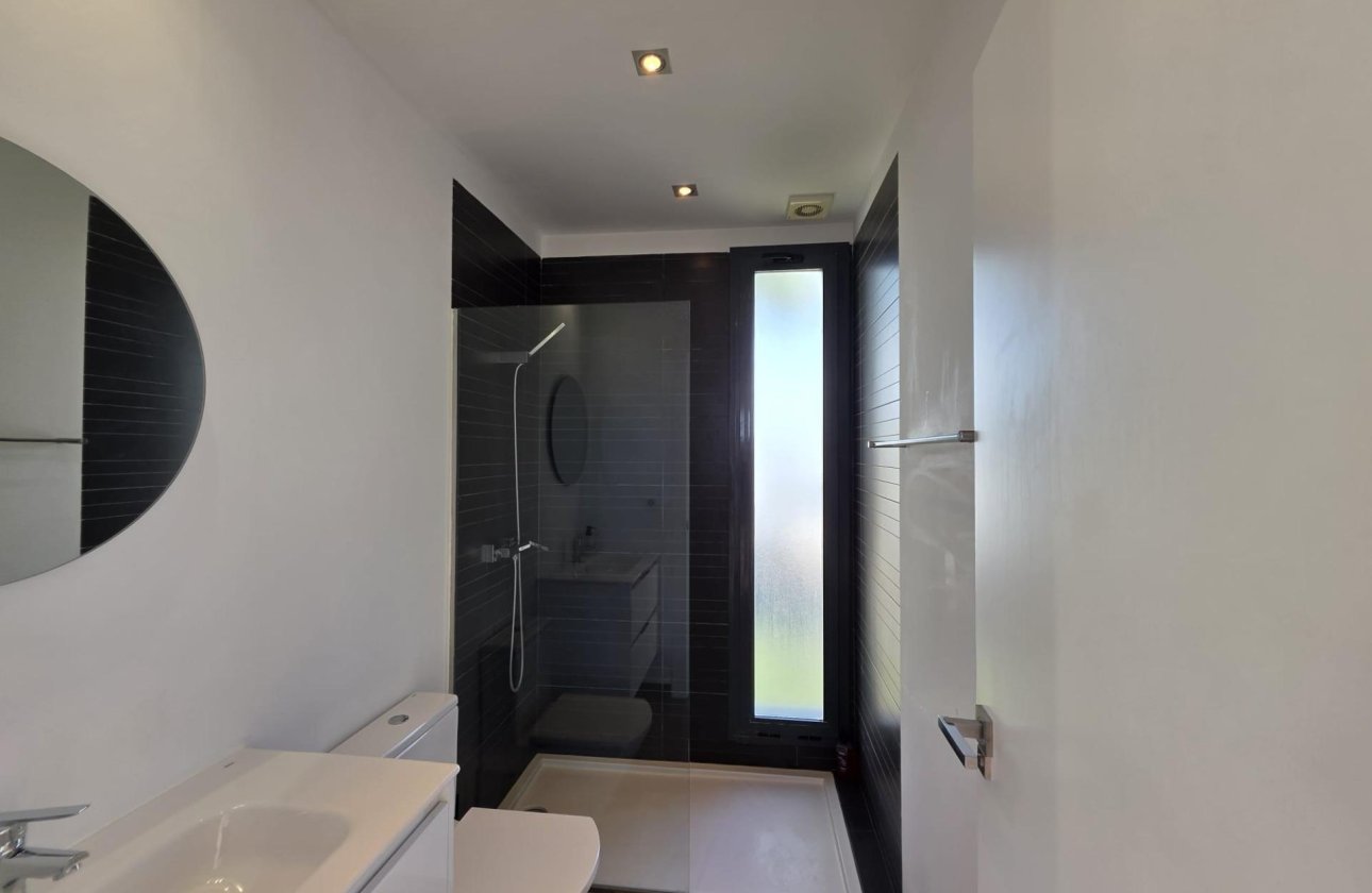 Revente - Villa -
Orihuela Costa - Villamartín