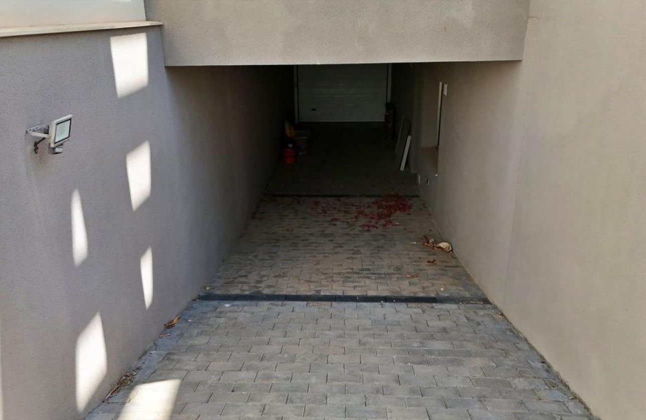 Revente - Villa -
Orihuela Costa - Villamartín