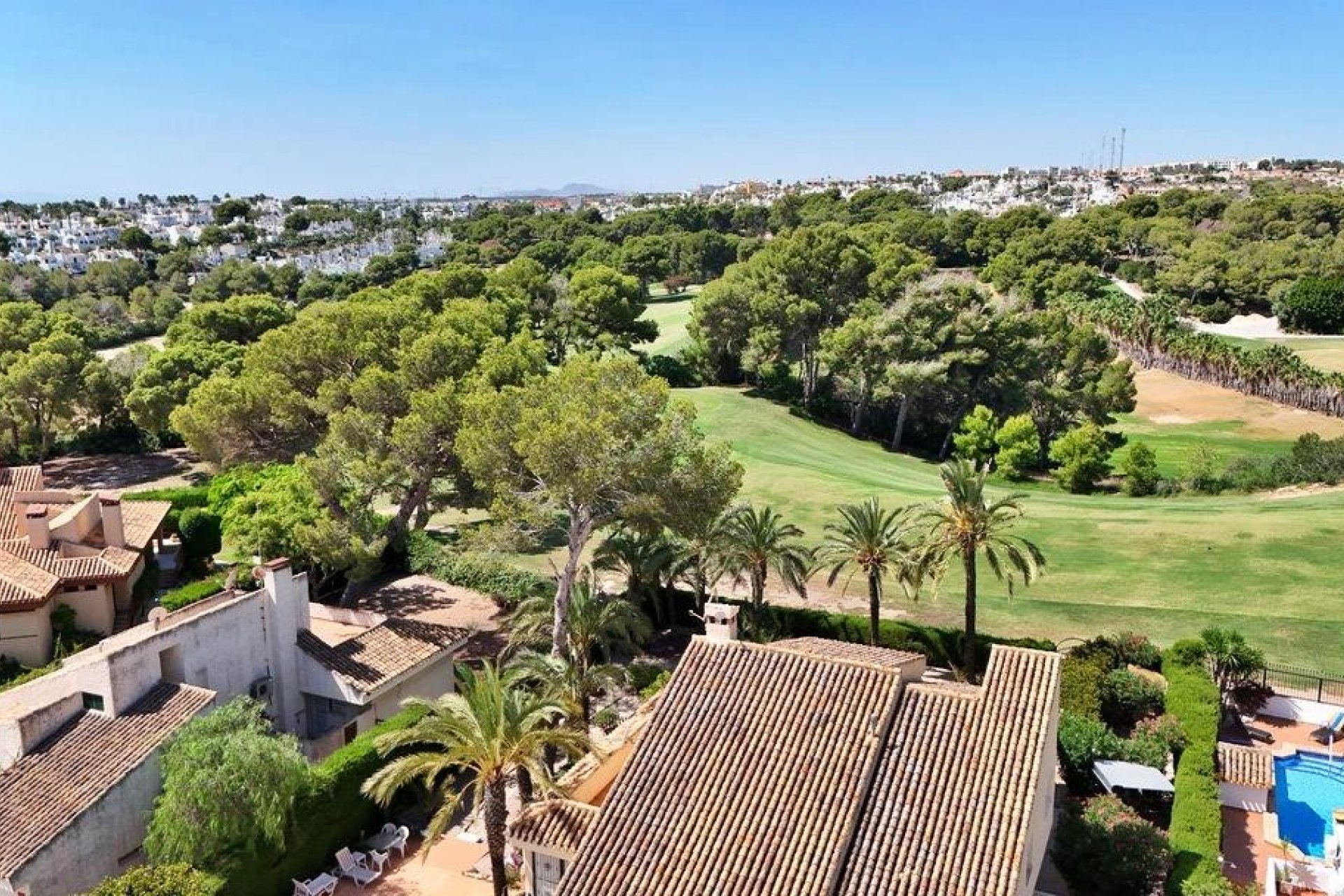 Revente - Villa -
Orihuela Costa - Villamartín