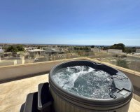 Revente - Villa -
Orihuela Costa - Villamartín