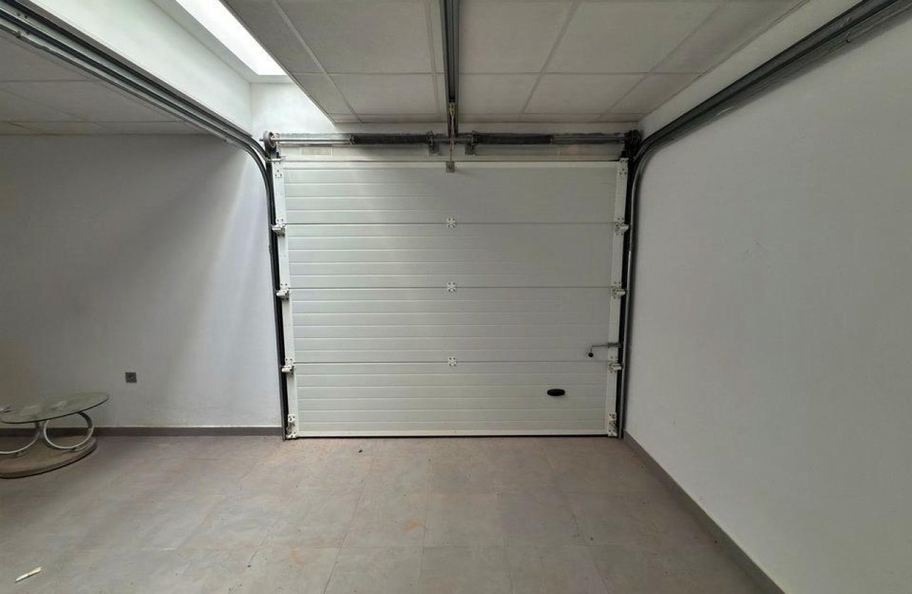 Revente - Villa -
Orihuela Costa - Villamartín