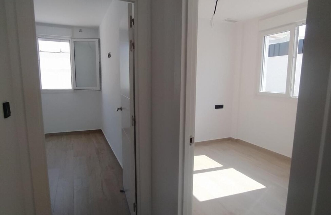 Revente - Villa Penthouse -
Torrevieja - Aguas Nuevas