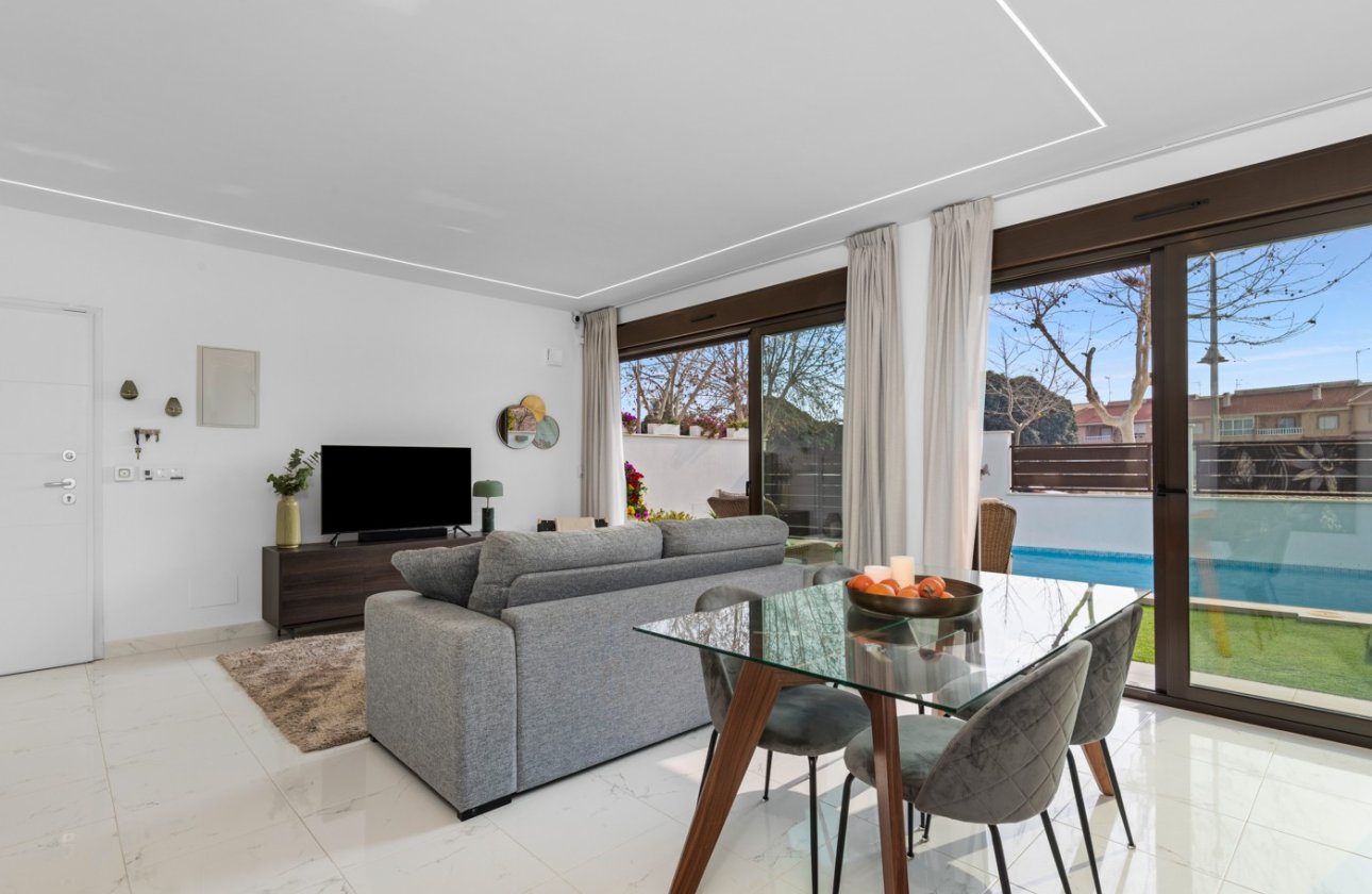 Revente - Villa -
Pilar de la Horadada - Costa Blanca