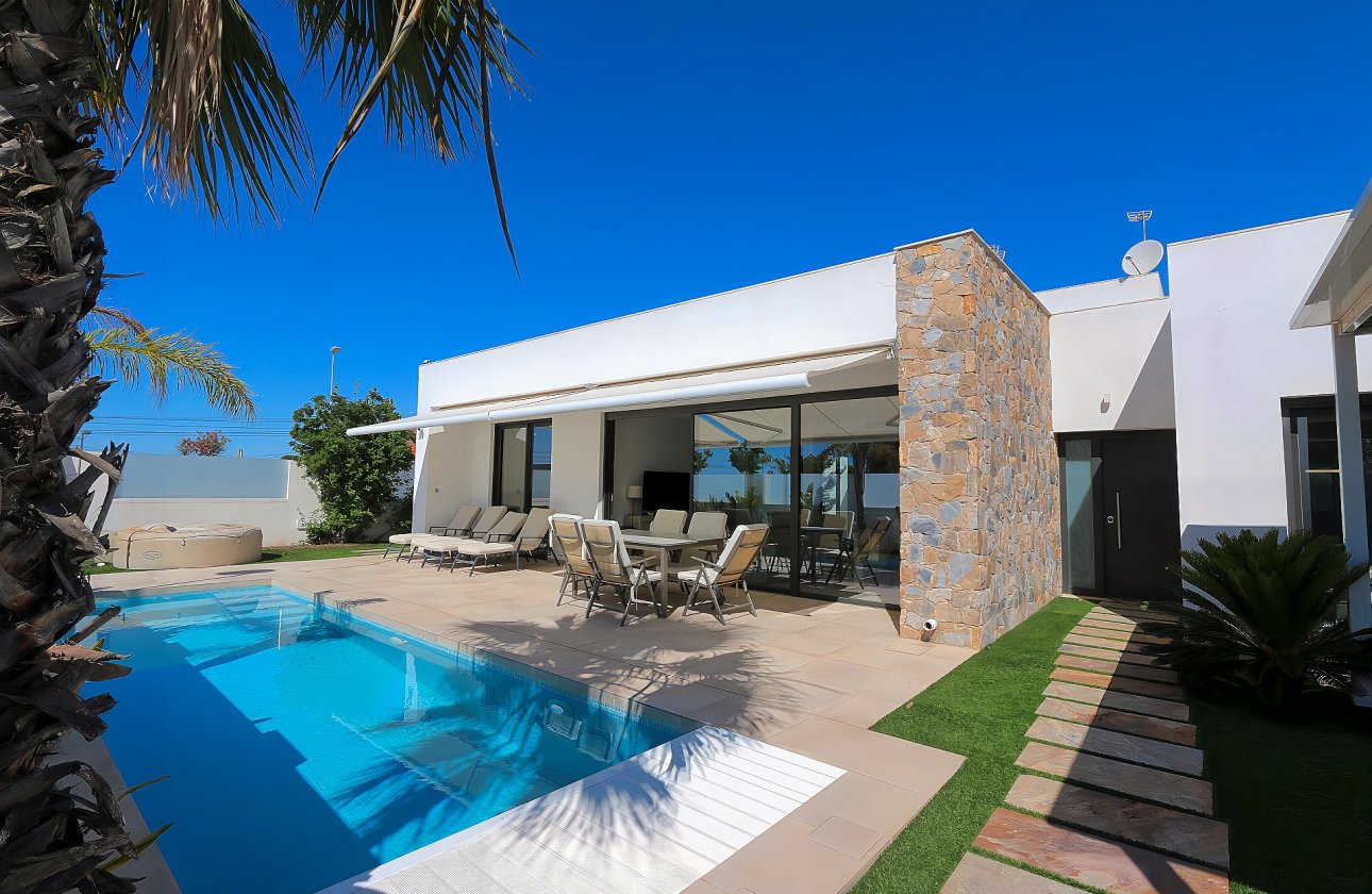 Revente - Villa -
Pilar de la Horadada - Costa Blanca