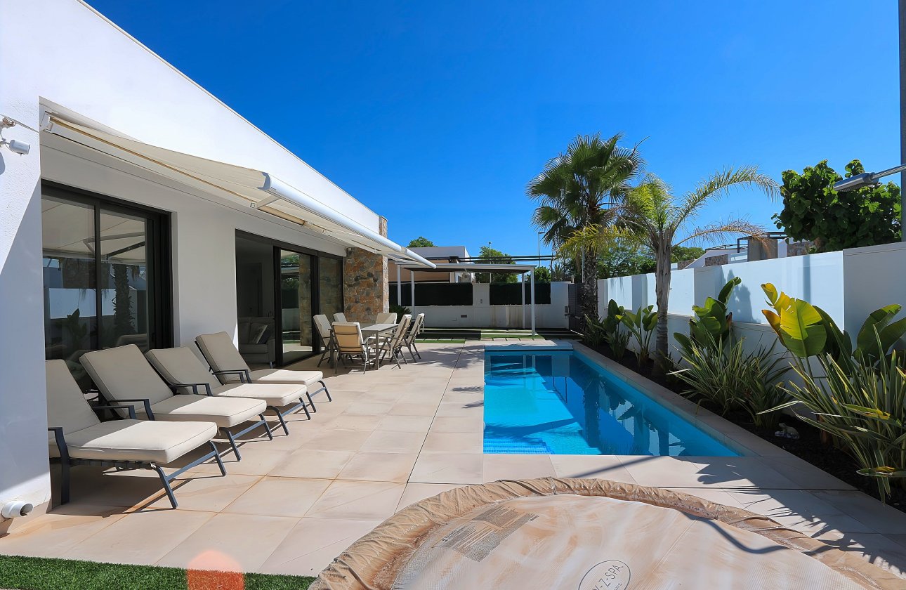 Revente - Villa -
Pilar de la Horadada - Costa Blanca