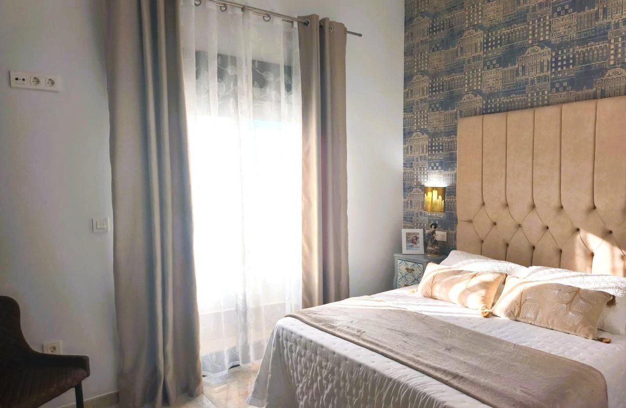 Revente - Villa -
Pilar de la Horadada - Costa Blanca