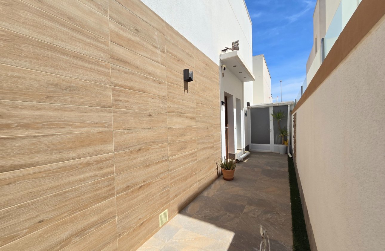 Revente - Villa -
Pilar de la Horadada - Costa Blanca