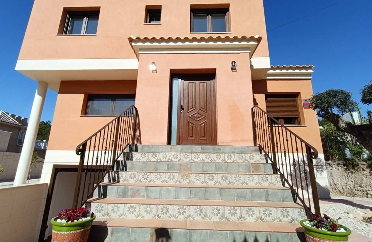 Revente - Villa -
Pilar de la Horadada - Pinar de Campoverde