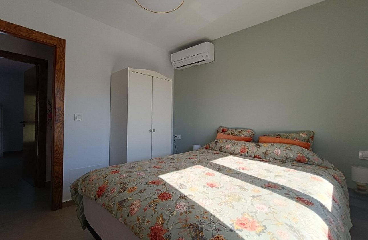 Revente - Villa -
Pilar de la Horadada - Pinar de Campoverde