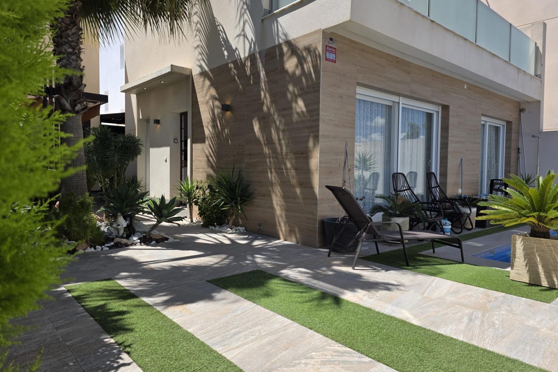 Revente - Villa -
Pilar de la Horadada - Zona Pueblo