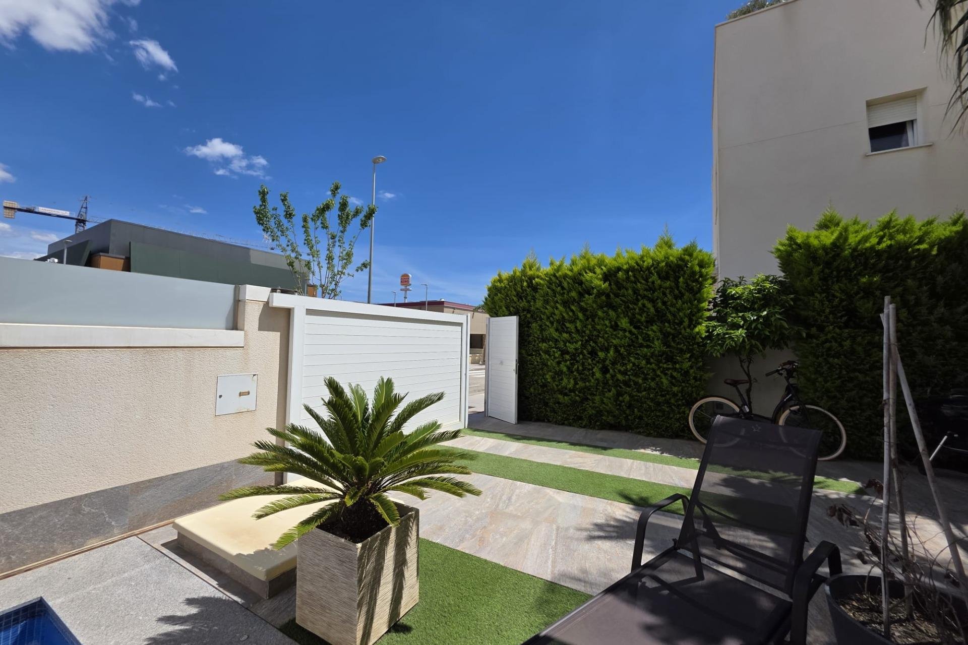 Revente - Villa -
Pilar de la Horadada - Zona Pueblo