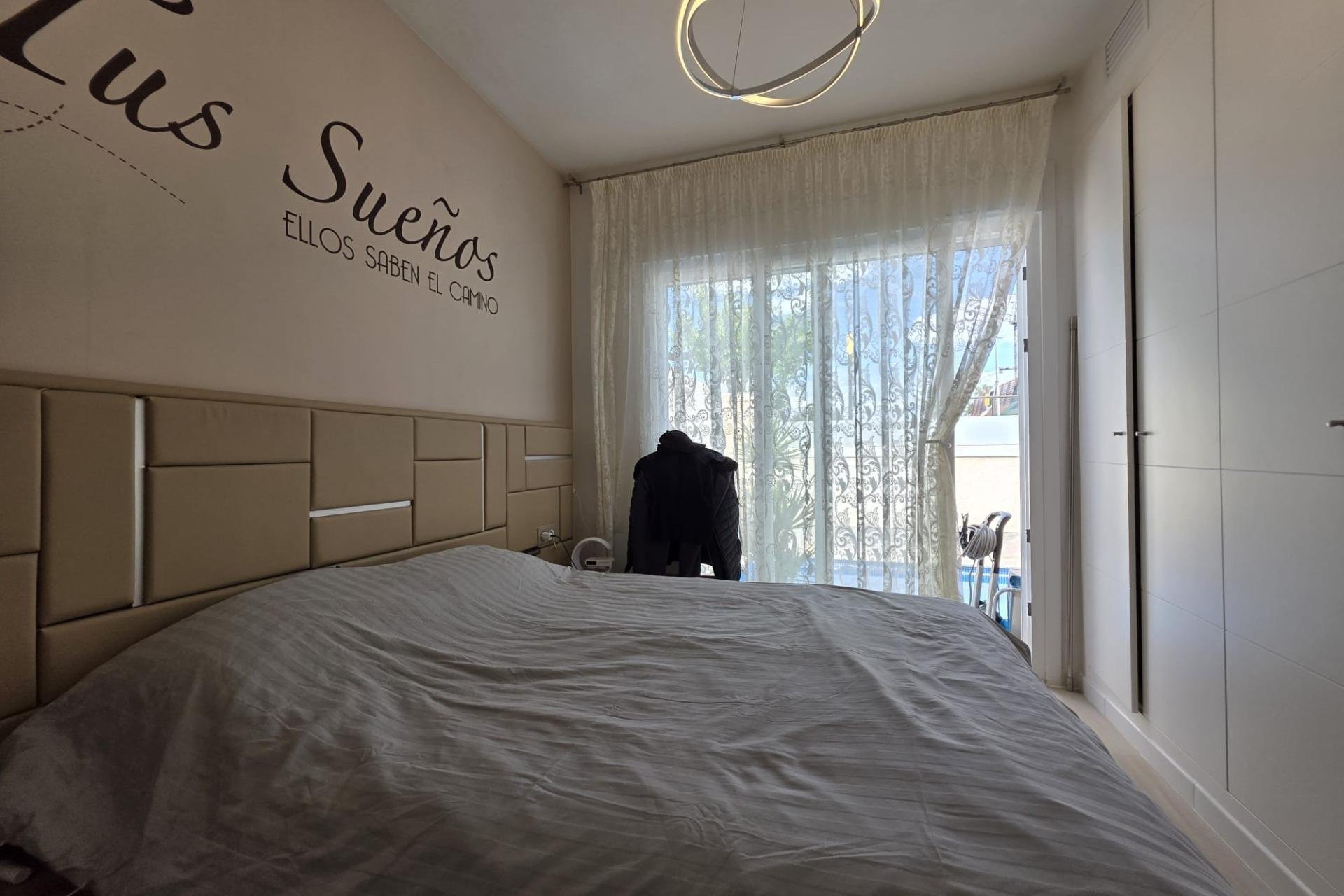 Revente - Villa -
Pilar de la Horadada - Zona Pueblo