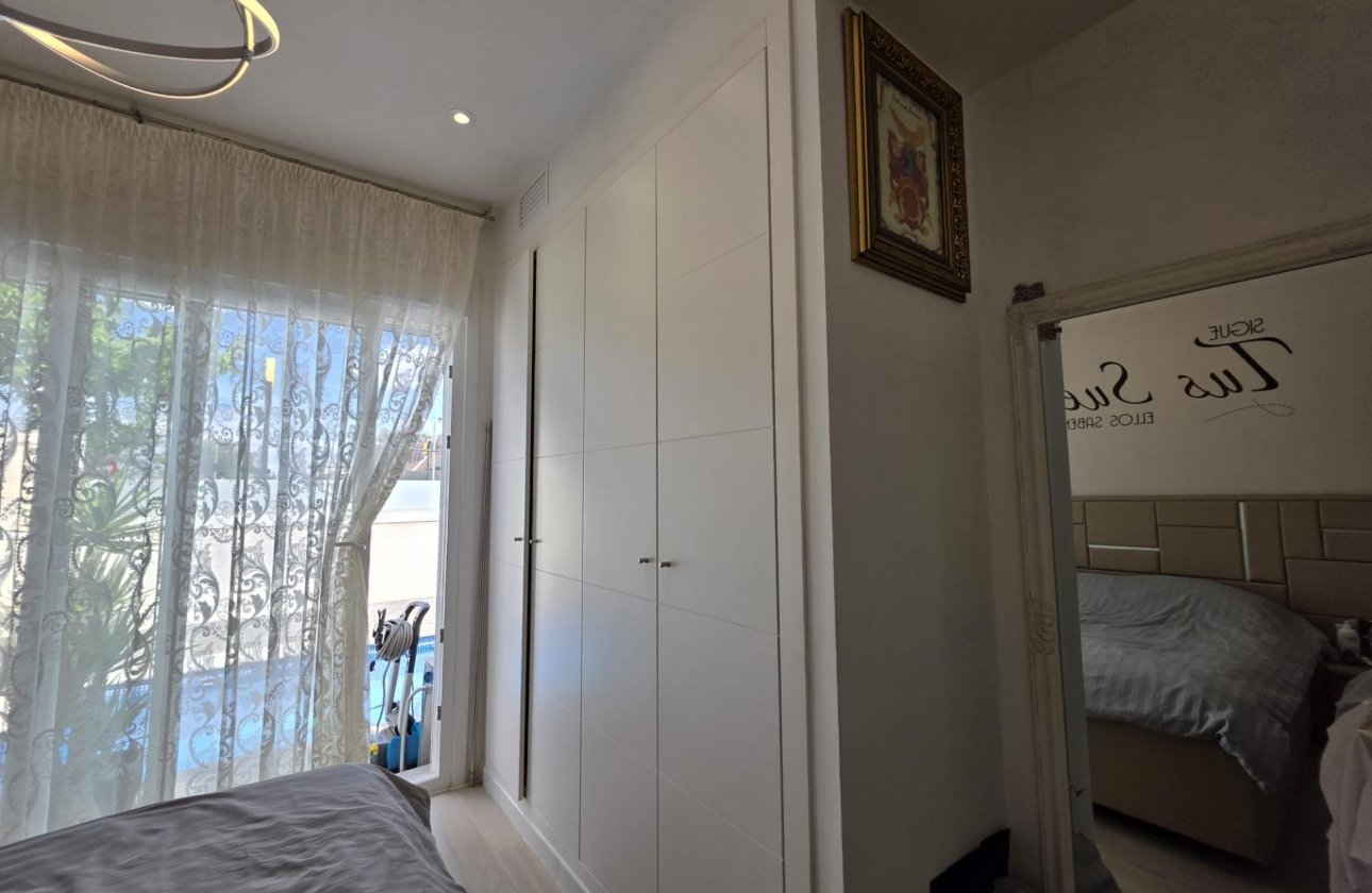 Revente - Villa -
Pilar de la Horadada - Zona Pueblo