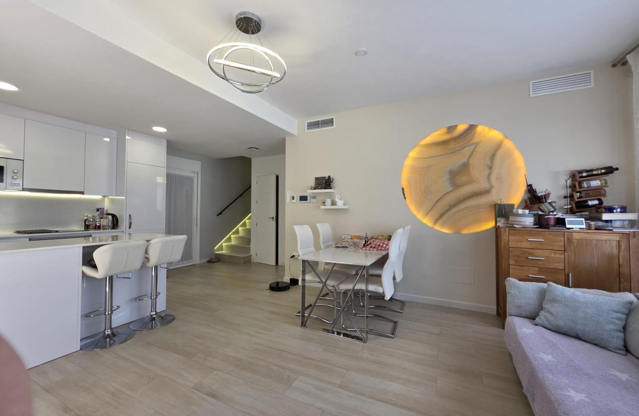 Revente - Villa -
Pilar de la Horadada - Zona Pueblo