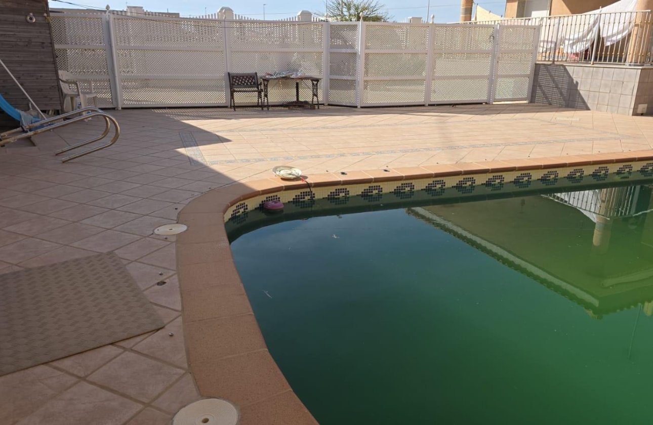 Revente - Villa -
Pilar de la Horadada