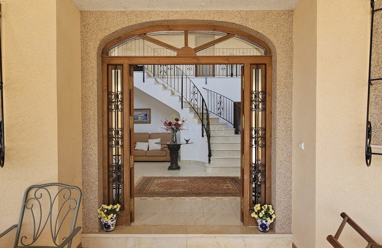 Revente - Villa -
Pinar de Campoverde - Inland