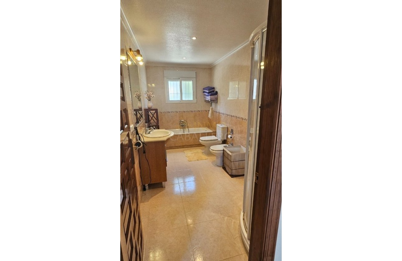 Revente - Villa -
Pinar de Campoverde - Inland