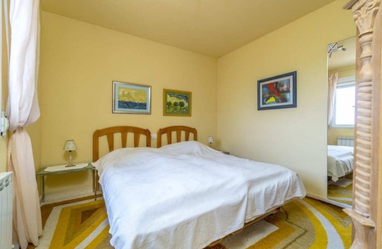 Revente - Villa -
Pinar de Campoverde - Inland