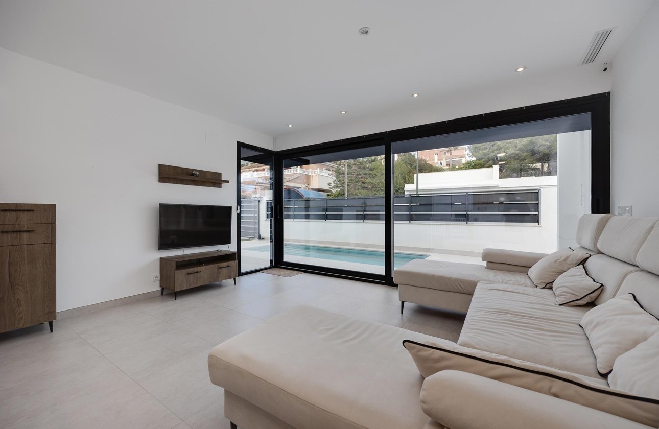 Revente - Villa -
Pinar de Campoverde - Inland