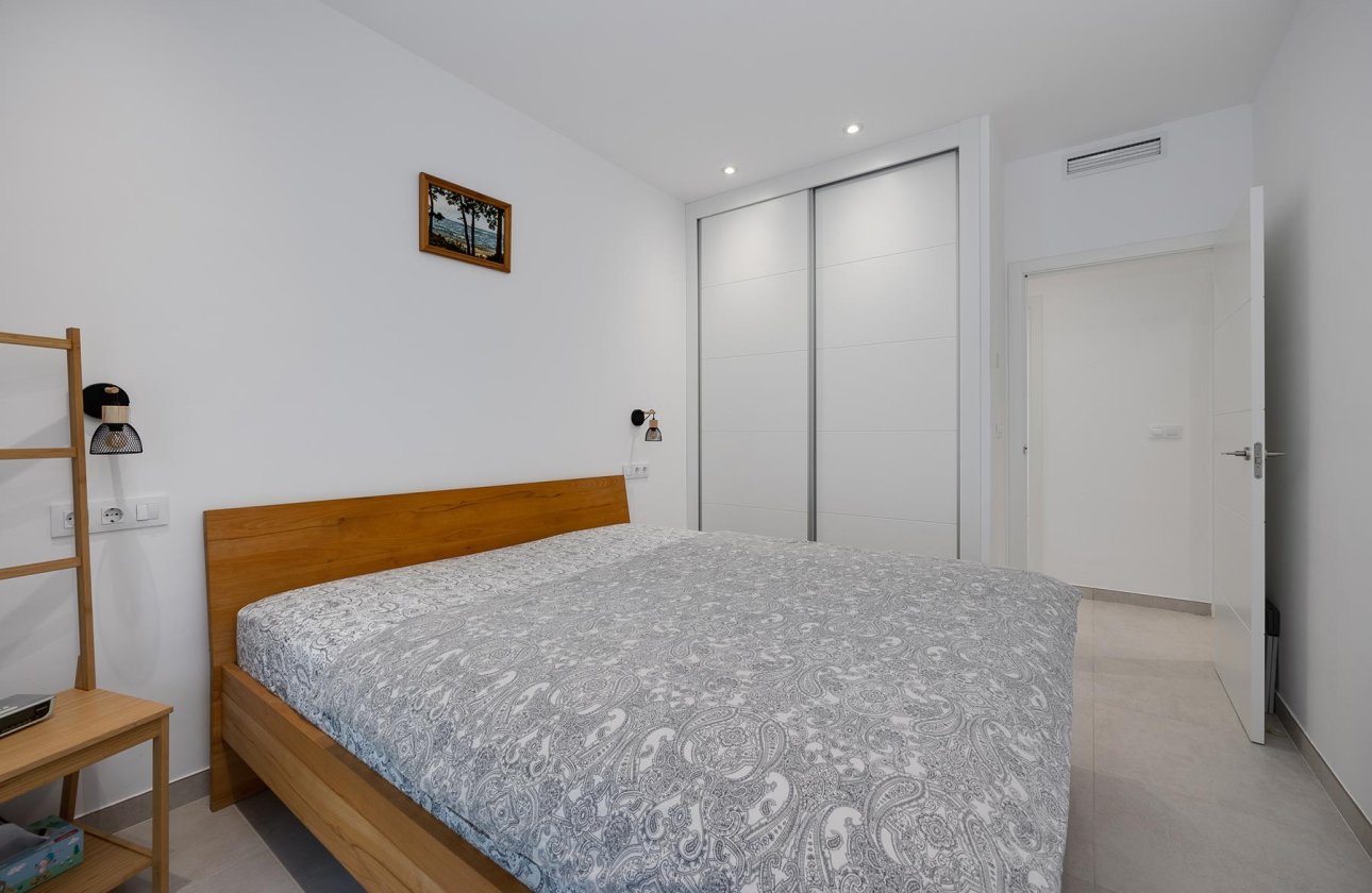 Revente - Villa -
Pinar de Campoverde - Inland