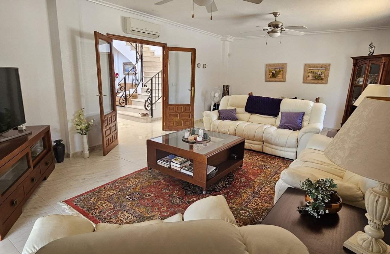 Revente - Villa -
Pinar de Campoverde - Inland