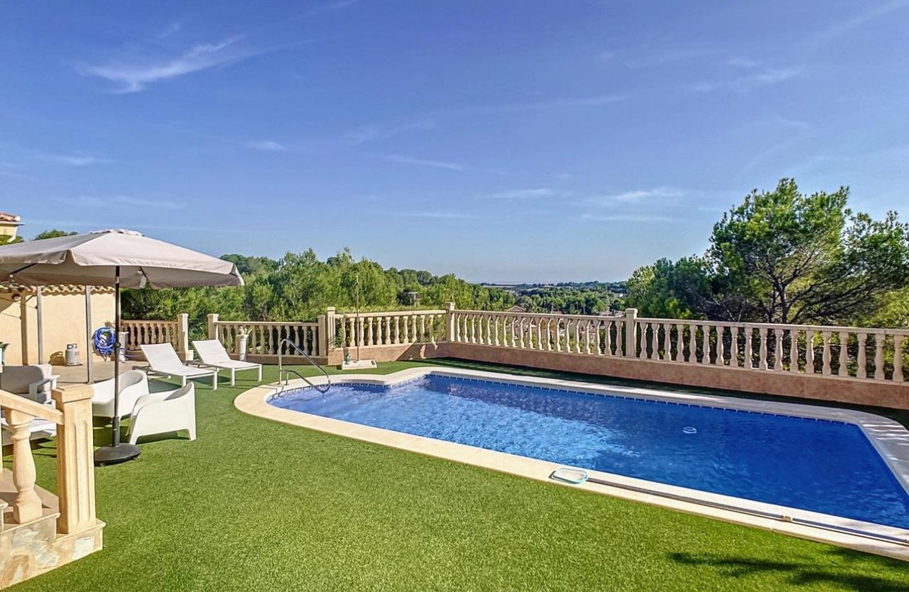 Revente - Villa -
Pinar de Campoverde - Inland