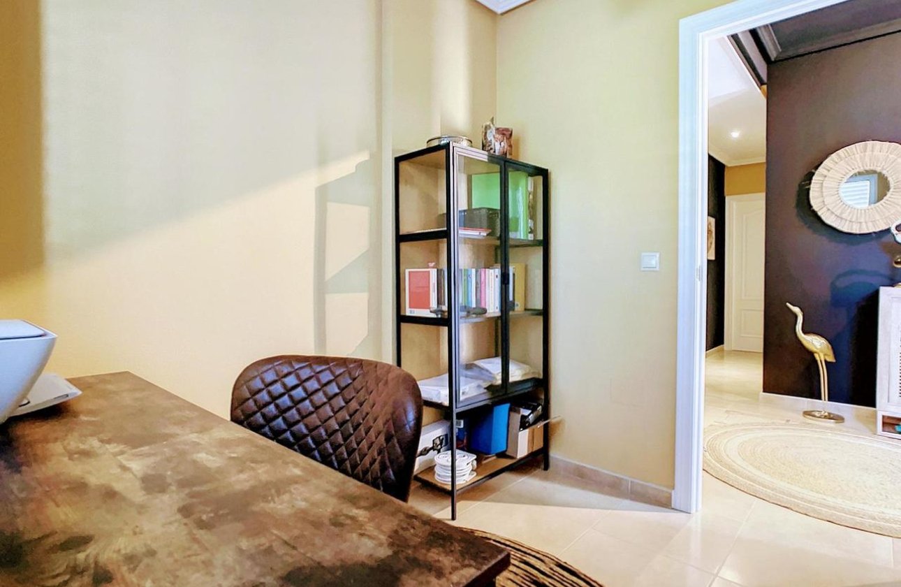 Revente - Villa -
Pinar de Campoverde - Inland