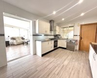 Revente - Villa -
Pinar de Campoverde - Inland