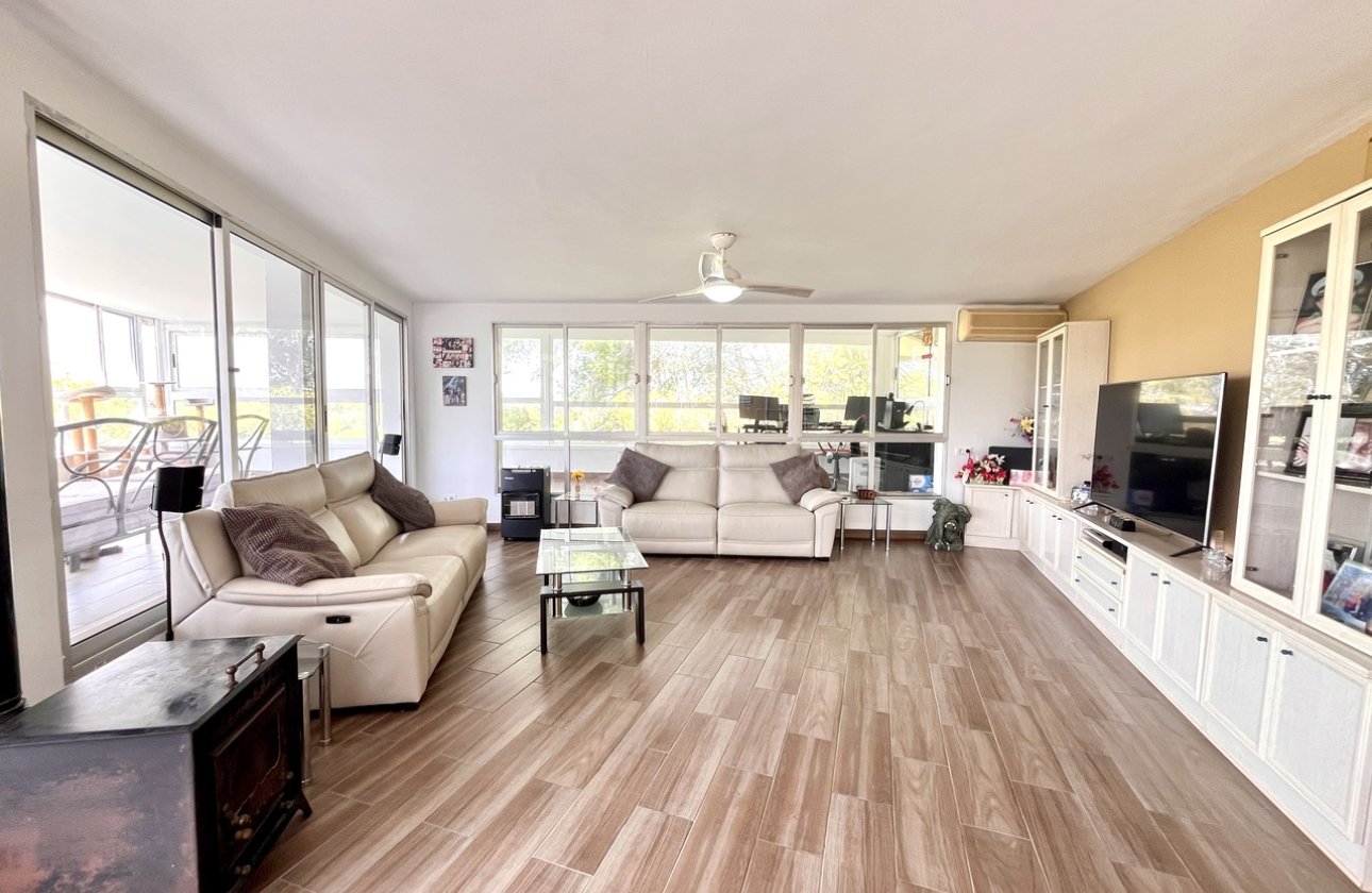 Revente - Villa -
Pinar de Campoverde - Inland